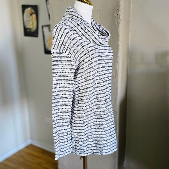 Merona Black & White Textured Cowl Neck Turtleneck Sweater with Metallic Threads - Picture 4 of 8